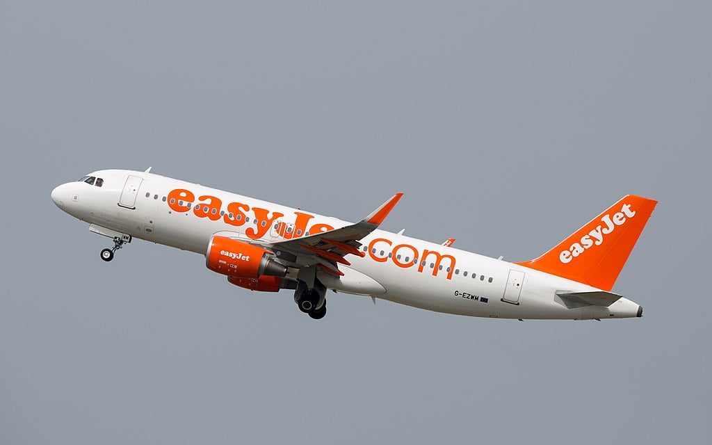 Buy easyJet Cheap Air Ticket